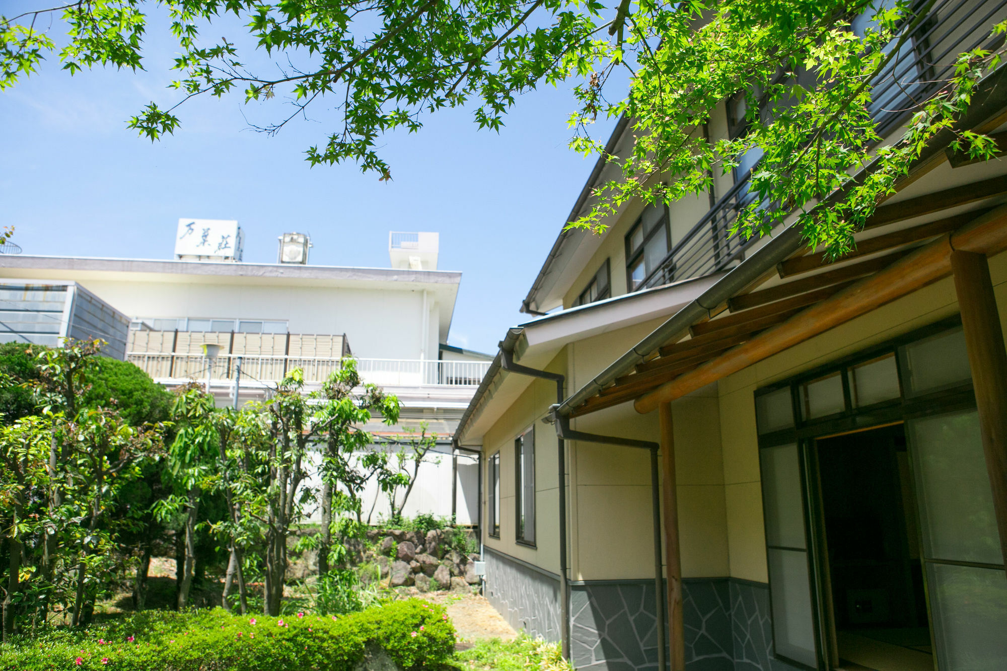 Yugawara-Onsen Manyoso Hotel Eksteriør billede