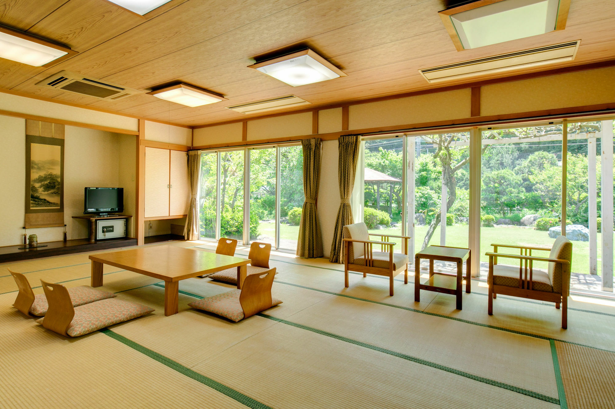 Yugawara-Onsen Manyoso Hotel Eksteriør billede