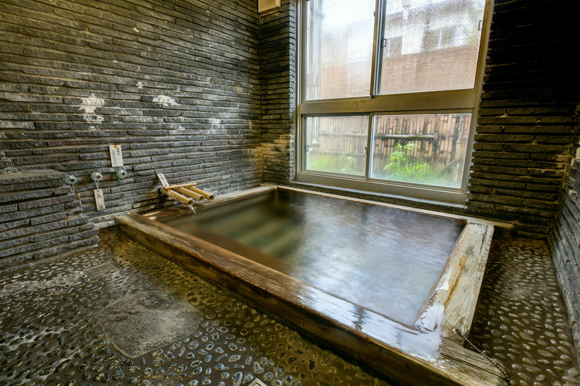 Yugawara-Onsen Manyoso Hotel Eksteriør billede